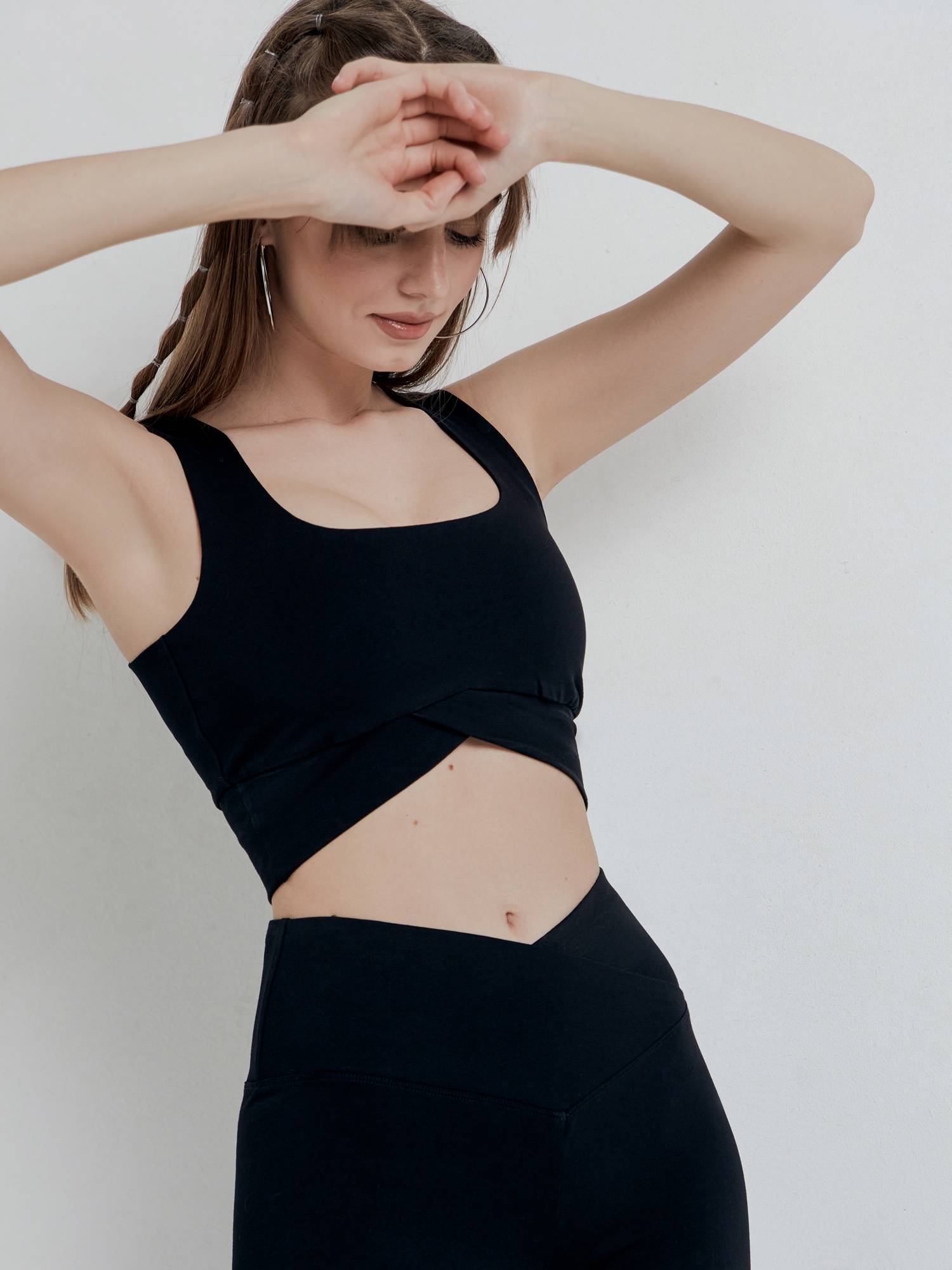 Топ женский ⭐️ Укороченный спортивный топ из хлопка с фигурным низом LTD 1725 ⭐️, Black
Топ женский ⭐️ Укороченный спортивный топ из хлопка с фигурным низом LTD 1725 ⭐️, Black