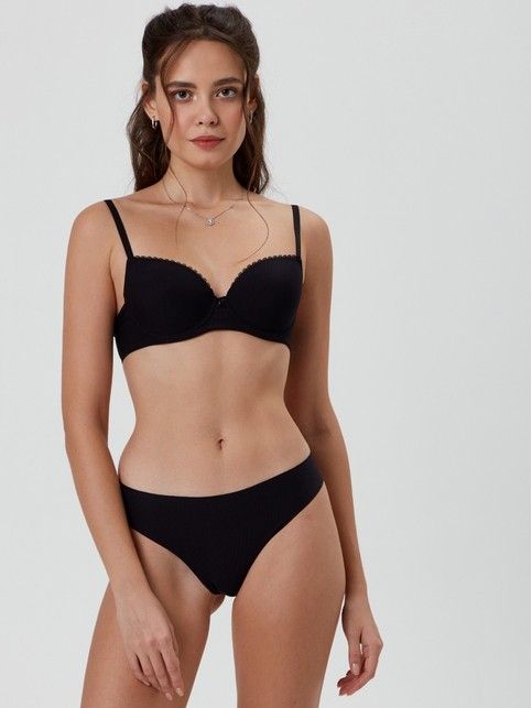 Незаметные под облегающей одеждой трусы: танга, стринг, бразилиана с низкой линией талии для женщин