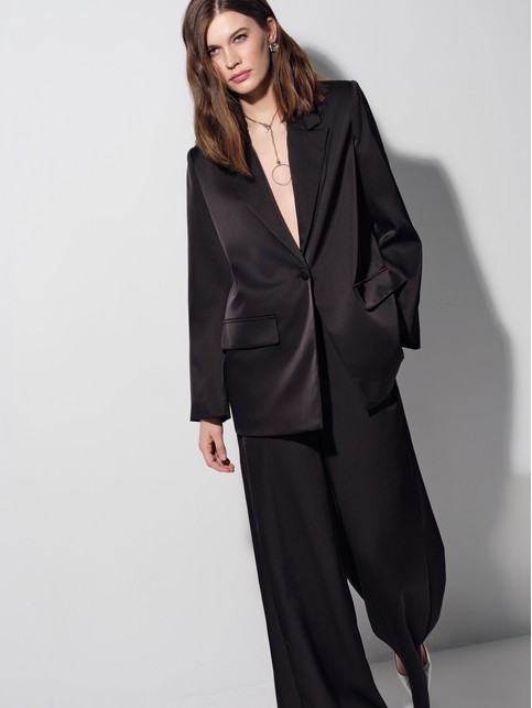 Жакет из плотного сатина с матовым блеском LJ 3388