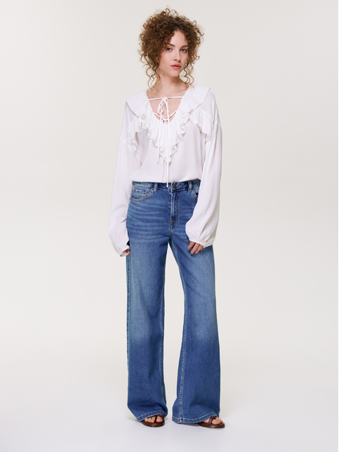 Блуза из вискозы с воланами и декоративными завязками LBL 3477 - купить в интернет-магазине Conte