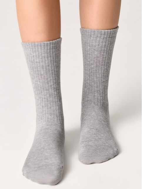 Удлиненные детские носки из хлопка в рубчик