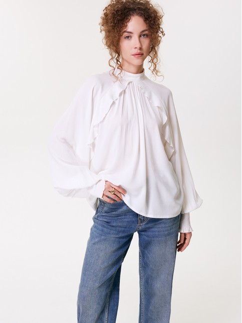 Блуза из вискозы с воланами и рукавом реглан LBL 3476 - купить в интернет-магазине Conte