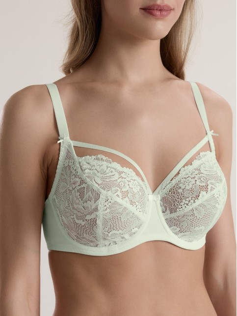 Бюстгальтеры для девушек