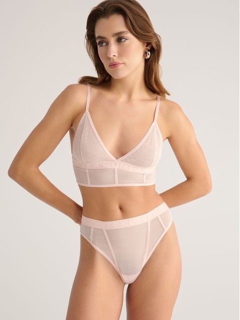 Бюстье с треугольными чашечками из эластичной сеточки LOVE&MESH LBE 2563