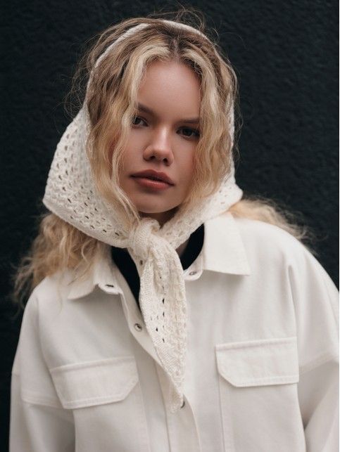 Ажурная косынка из пряжи с хлопком LDK25194 - купить в интернет-магазине Conte