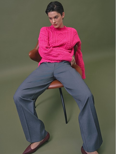 Укороченный джемпер с имитацией разрывов из пряжи с шерстью LDK24129