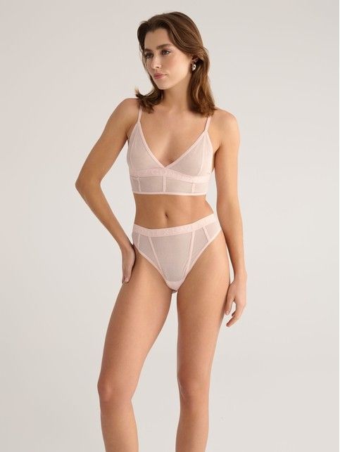 Трусы из эластичной сеточки с фигурным вырезом LOVE&MESH LBE 2561