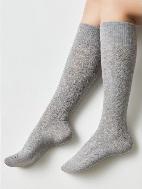 Гольфы из хлопка с ажурным рисунком