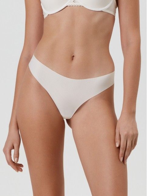 Незаметные под облегающей одеждой трусы: танга, стринг, бразилиана с низкой линией талии для женщин