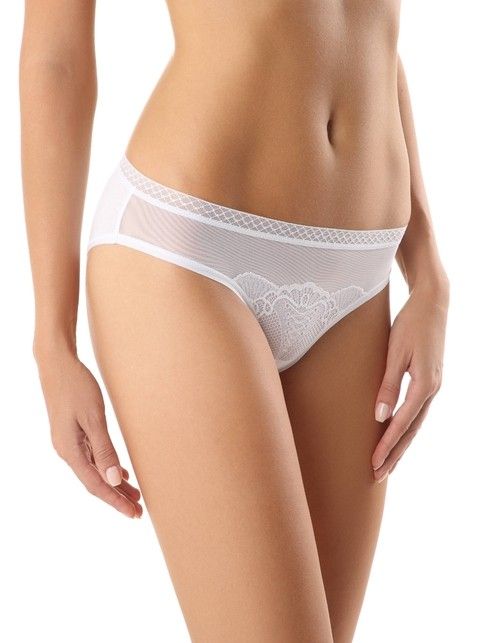 Трусы "бикини" CHARM LB 800 (на вешалке)