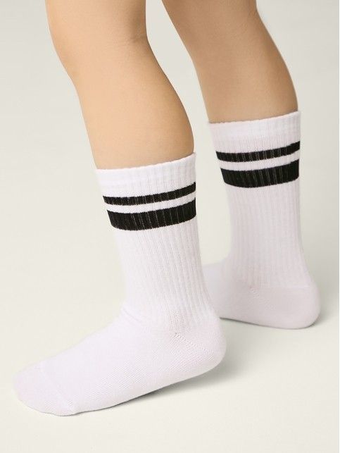 Удлиненные носки с двойной контрастной линией на резинке