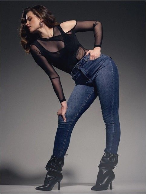 Женские джинсы больших размеров