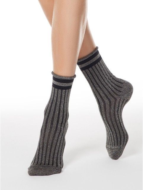 Новинки носочков и колготок FANTASY AW 2019-2020
