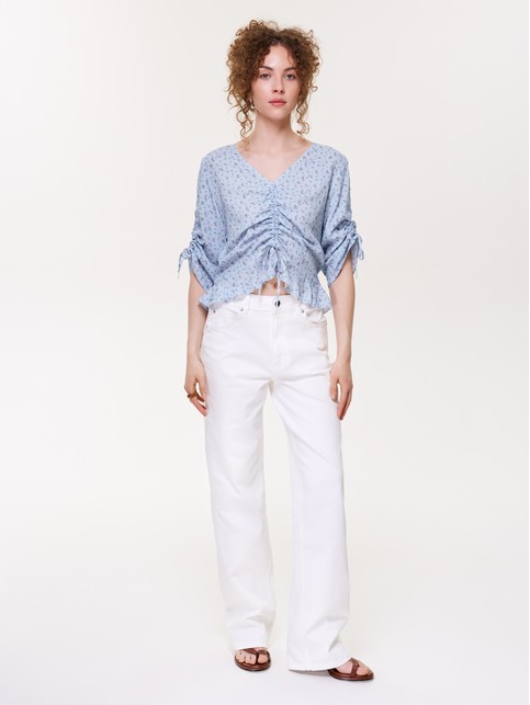 Блуза в цветочек с фигурной баской из вискозы LBL 3831 - купить в интернет-магазине Conte