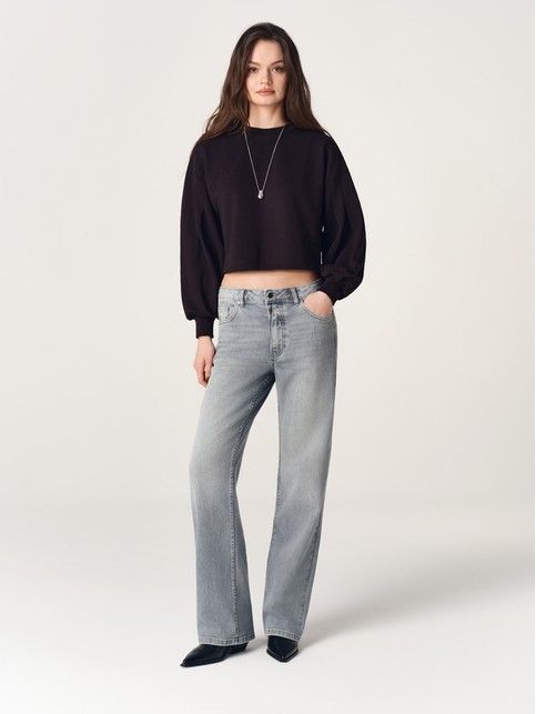 Новинки - женских джинсов