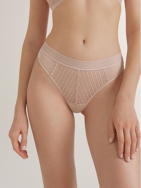 Трусы «бразилиана» из кружева и сетки GOTIC LBR 2983