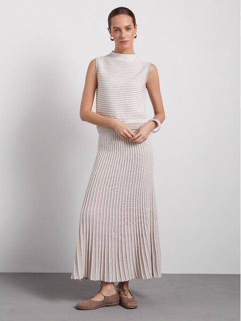 Женские жилеты