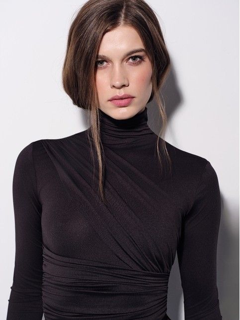 Боди с воротником-стойкой и драпировкой LBD 3403 - купить в интернет-магазине Conte