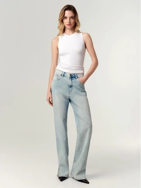 Джинсы Mom Fit для девушек