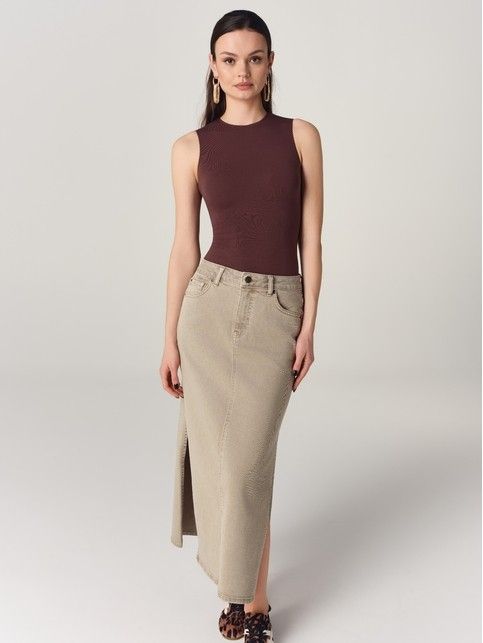 Джинсовая юбка maxi карамельного оттенка с разрезами CON-946 - купить в интернет-магазине Conte