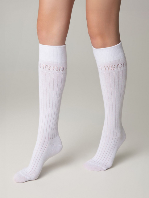 Гольфы из хлопка в ажурные ромбы и отсылкой к логотипу бренда, модель 006