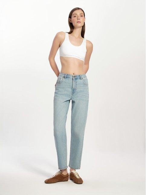 Джинсы Mom Fit для девушек