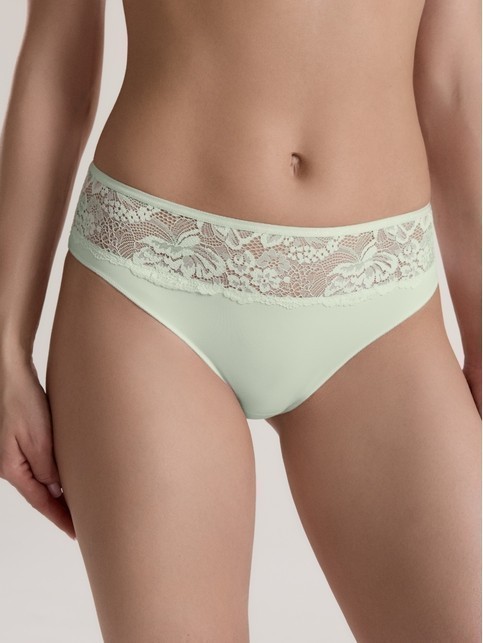 Женское нижнее белье