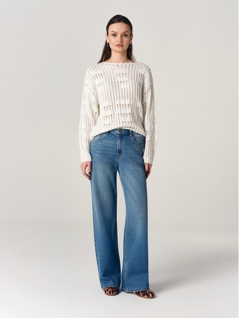 Новинки - женских джинсов