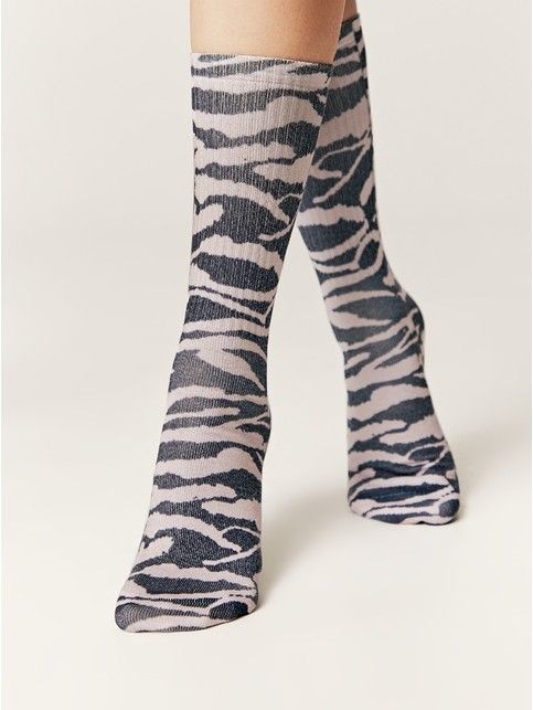 Удлиненные носки из лимитированной коллекции с анималистичным принтом, модель 670