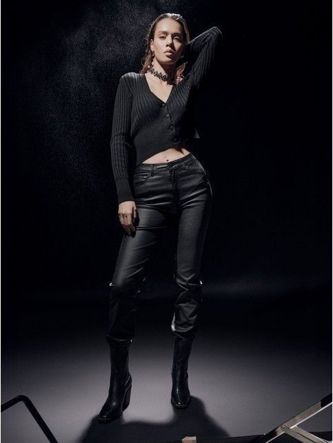 Джинсы под кожу