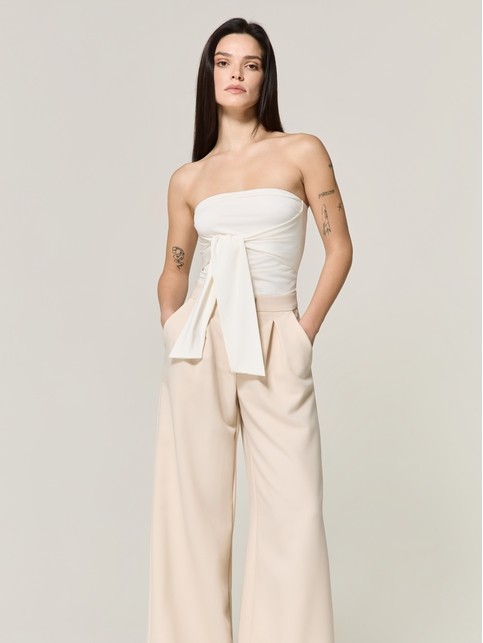 Брюки из костюмного полотна со складками по переду LBK 3326 - купить в интернет-магазине Conte