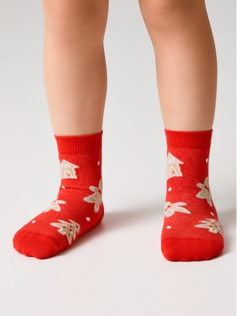 Носки из зимней коллекции с рисунком «Новогодние пряники»