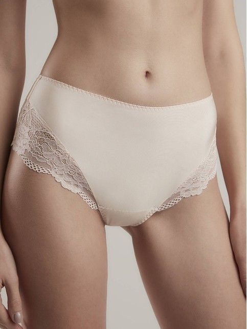 Трусы "танга" с высокой линией талии Etude RP 6108