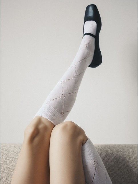 Гольфы из хлопка в ажурные ромбы и отсылкой к логотипу бренда, модель 007