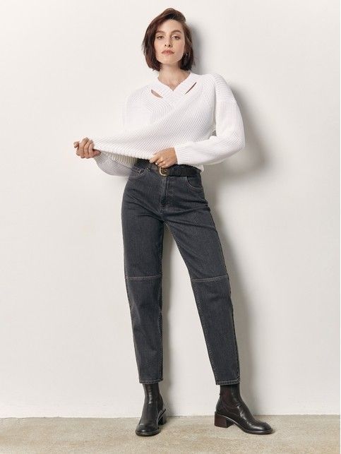 Серые женские джинсы