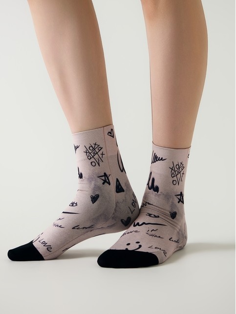 Плотные носки с чёрным мыском и рисунком «Граффити»