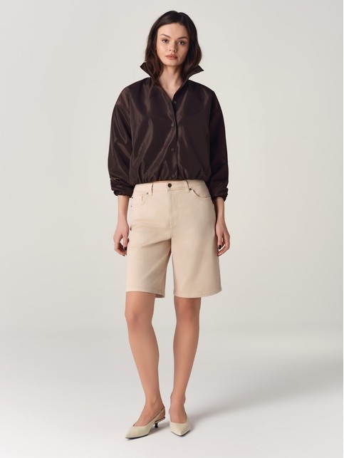 Джинсовые шорты бежевого цвета CON-885 - купить в интернет-магазине Conte