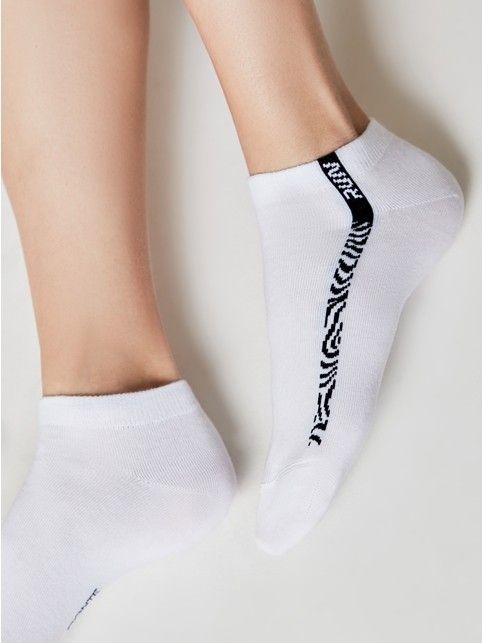 Короткие спортивные носки из хлопка с рисунками ACTIVE, модель 566