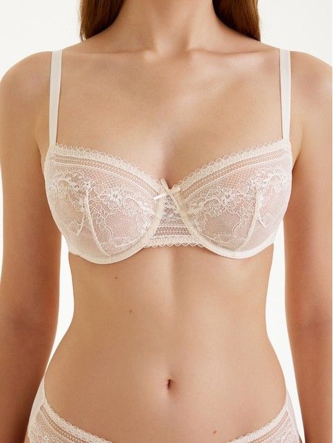 Бюстгальтер с мягкой чашкой Sakura RB6248