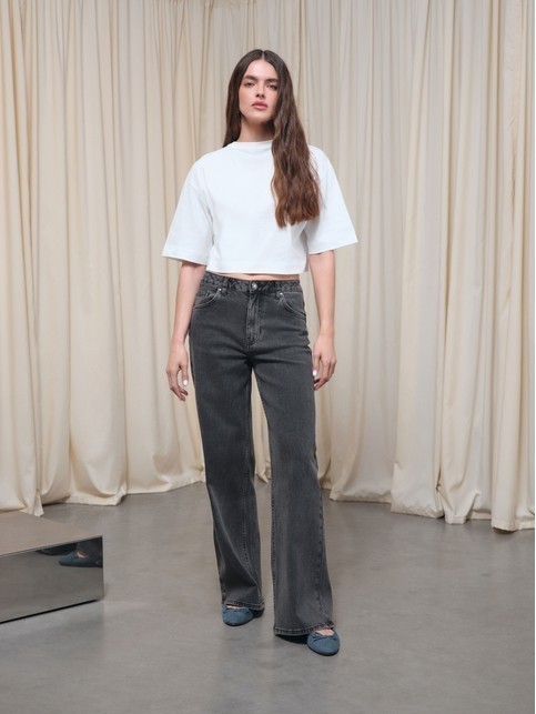 Чёрные джинсы wide leg с эффектом потёртостей и двойными шлёвками CON-802