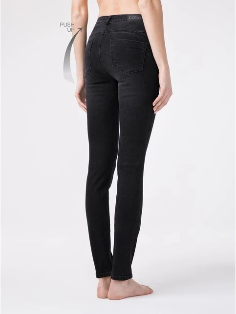 Новая коллекция женской одежды AW 2019-2020