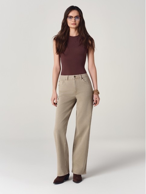 Джинсы женские