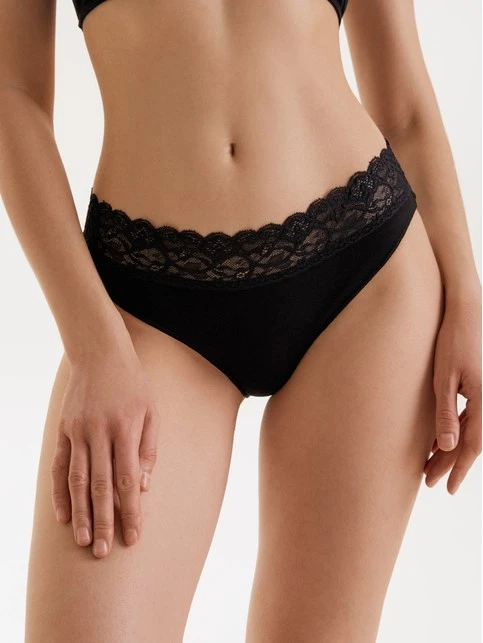 До -40% на серии белья black&white, double conte, grafic lace, rib with mesh, savege, lace waist