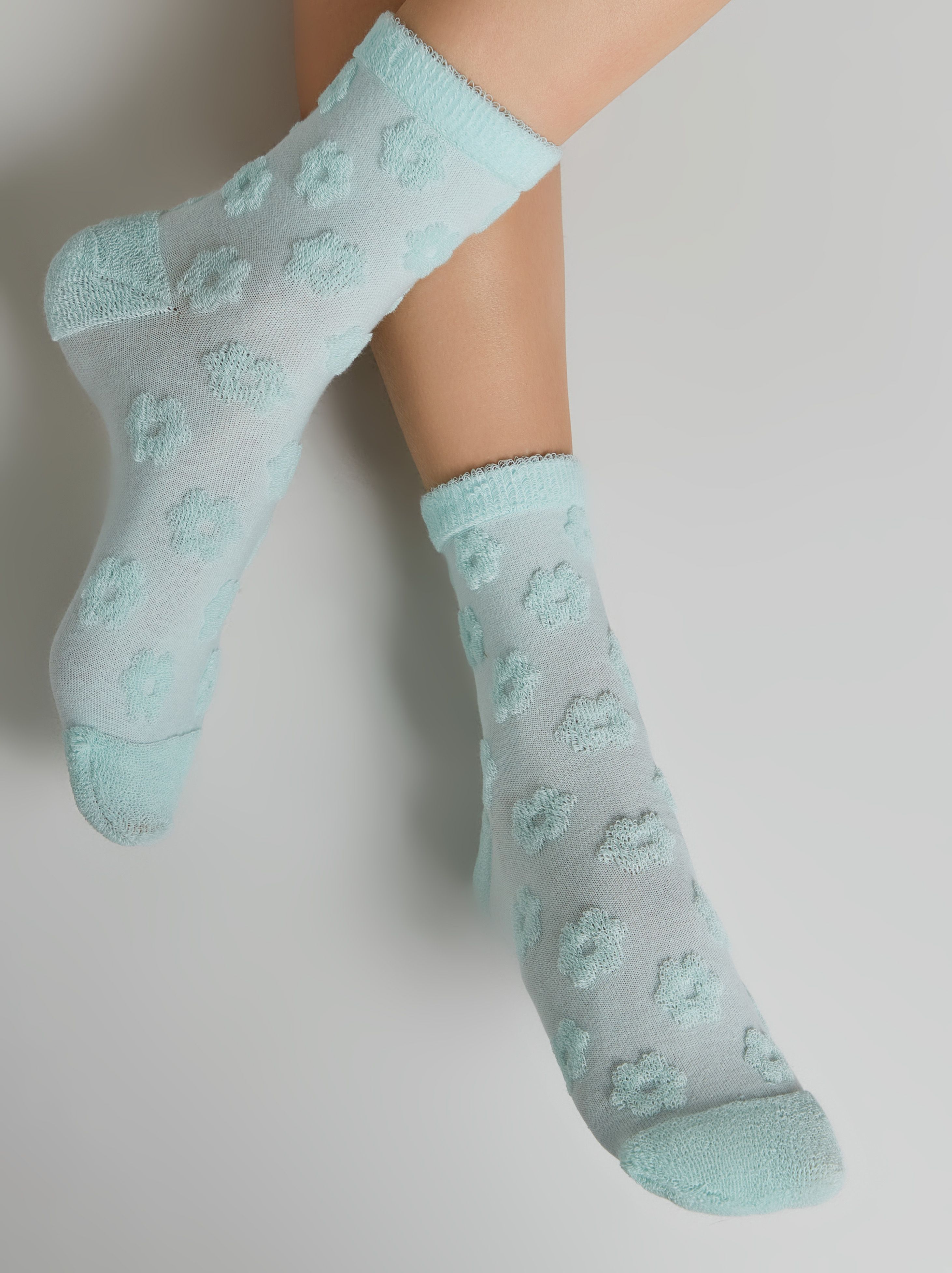 Махровые носки из хлопка с объемными рисунками COMFORT Conte молочного цвета