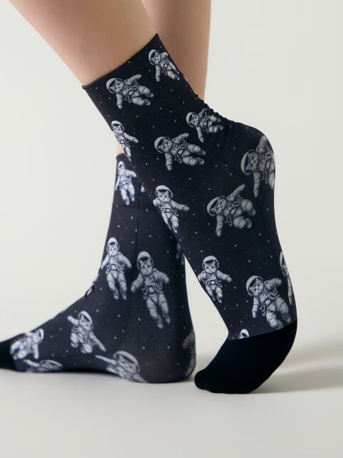 Плотные носки с чёрным мыском и рисунком «Котики-космонавты» - купить в интернет-магазине Conte