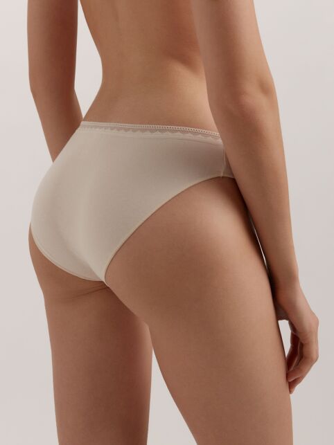 Трусы «бикини» из премиального хлопка CLASSIC BASIC LB 1347.1 - купить в интернет-магазине Conte