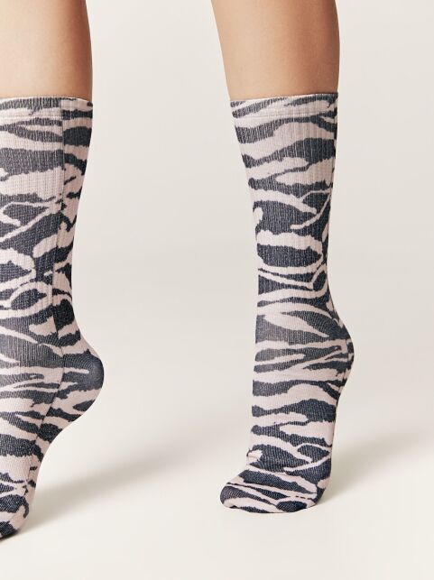 Удлиненные носки из лимитированной коллекции с анималистичным принтом, модель 670 - купить в интернет-магазине Conte