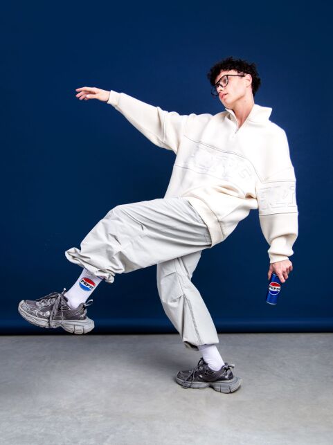 Удлиненные белые носки из хлопка в рубчик с рисунком Pepsi, модель 586 - купить в интернет-магазине Conte