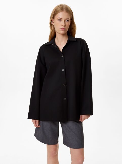 Рубашка из плотного костюмного полотна с разрезами по бокам LRU 3217 - купить в интернет-магазине Conte