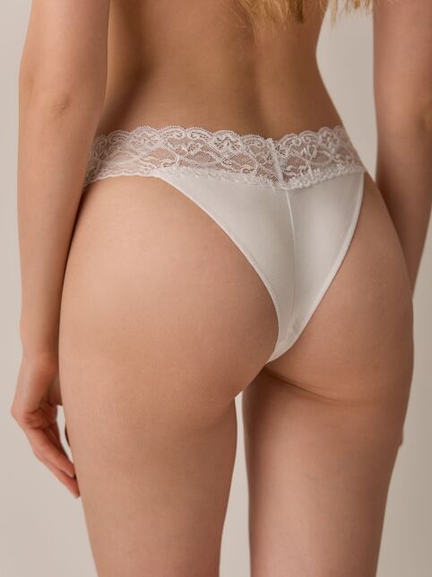 Трусы «бразилиана» из хлопка с кружевом LACE WAIST LBR 2482 - купить в интернет-магазине Conte